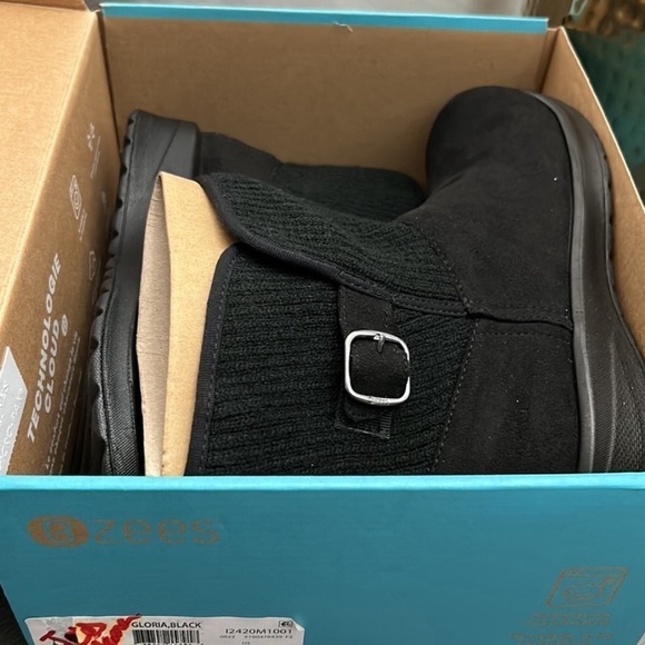 BZEES Gloria Womens Ankle Knit Booties - Picture 2 of 10